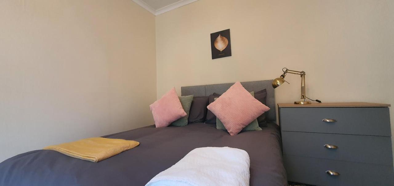 Coventry Elite House Aparthotel ภายนอก รูปภาพ