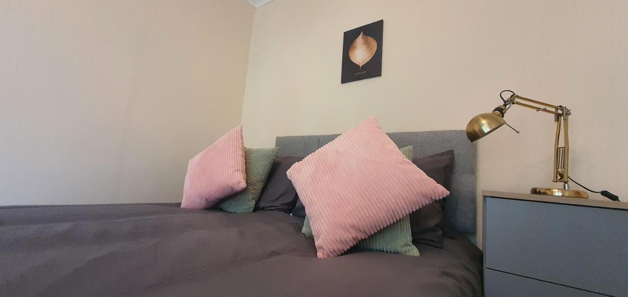 Coventry Elite House Aparthotel ภายนอก รูปภาพ