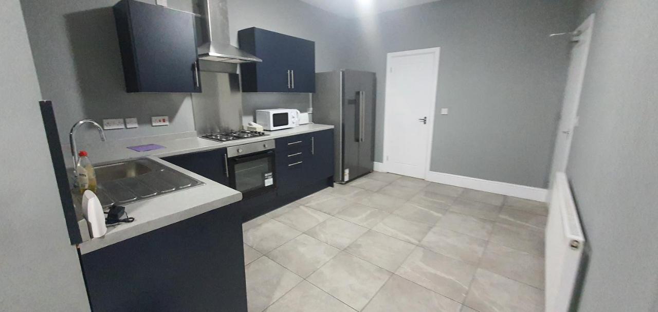Coventry Elite House Aparthotel ภายนอก รูปภาพ