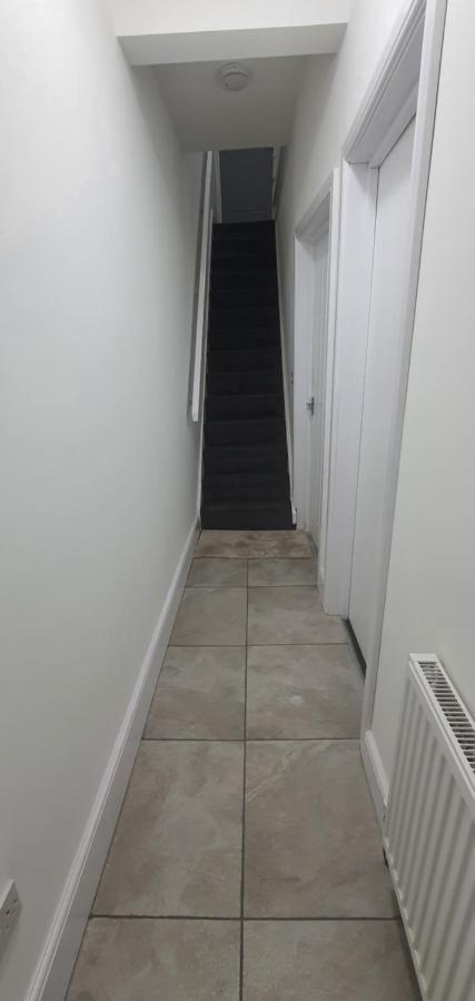 Coventry Elite House Aparthotel ภายนอก รูปภาพ